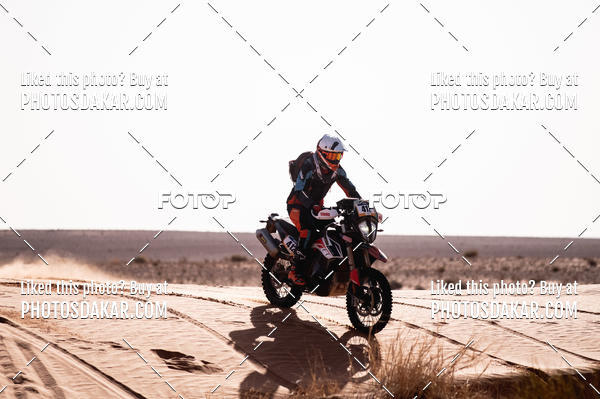 Buy your photos of the eventMerzouga 2019 on Fotop
