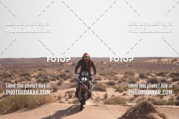 Buy your photos of the eventMerzouga 2019 on Fotop