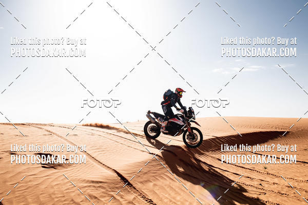 Buy your photos of the eventMerzouga 2019 on Fotop