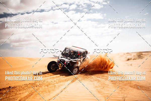 Buy your photos of the eventMerzouga 2019 on Fotop