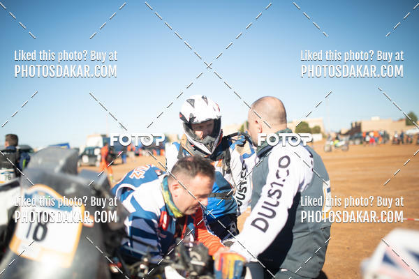 Buy your photos of the eventMerzouga 2019 on Fotop