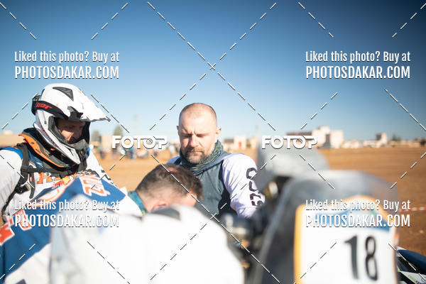 Buy your photos of the eventMerzouga 2019 on Fotop