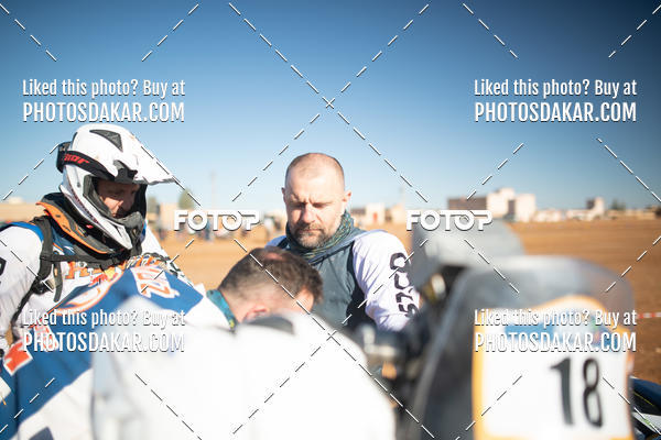 Buy your photos of the eventMerzouga 2019 on Fotop