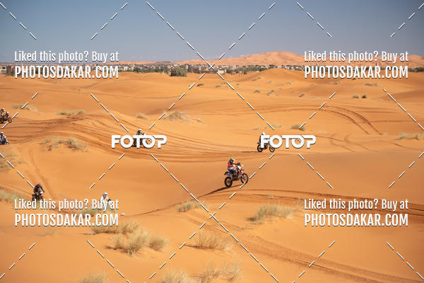 Buy your photos of the eventMerzouga 2019 on Fotop