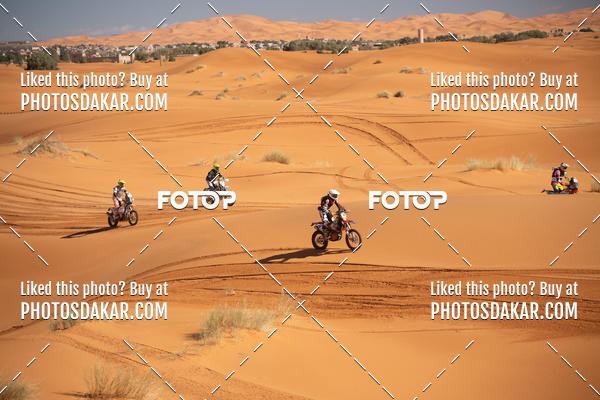 Buy your photos of the eventMerzouga 2019 on Fotop