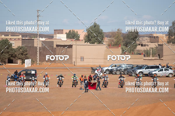 Buy your photos of the eventMerzouga 2019 on Fotop
