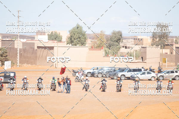 Buy your photos of the eventMerzouga 2019 on Fotop