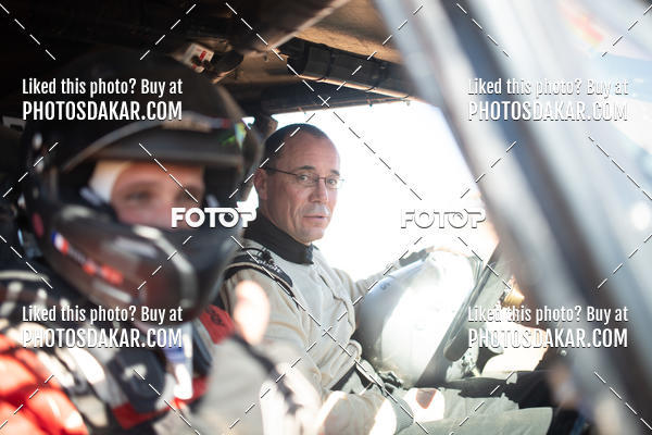 Buy your photos of the eventMerzouga 2019 on Fotop