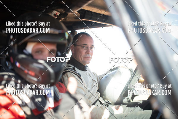 Buy your photos of the eventMerzouga 2019 on Fotop