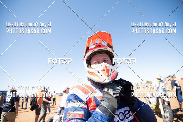 Buy your photos of the eventMerzouga 2019 on Fotop