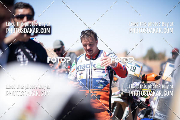 Buy your photos of the eventMerzouga 2019 on Fotop