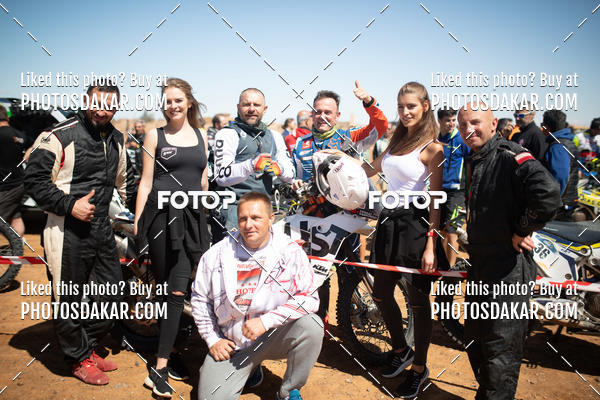 Buy your photos of the eventMerzouga 2019 on Fotop