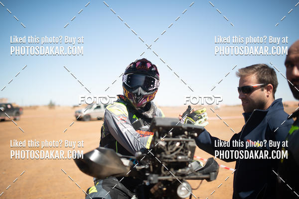 Buy your photos of the eventMerzouga 2019 on Fotop