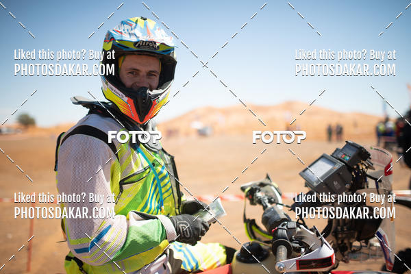 Buy your photos of the eventMerzouga 2019 on Fotop