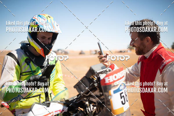 Buy your photos of the eventMerzouga 2019 on Fotop