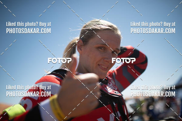 Buy your photos of the eventMerzouga 2019 on Fotop