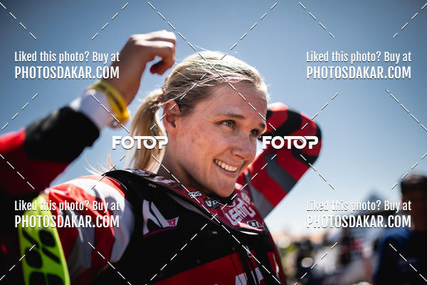 Buy your photos of the eventMerzouga 2019 on Fotop