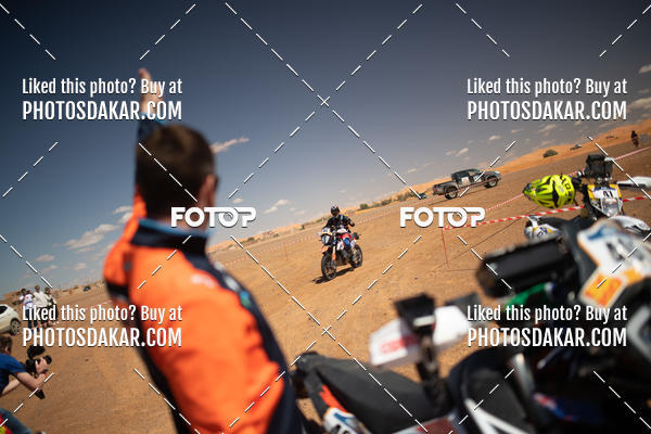 Buy your photos of the eventMerzouga 2019 on Fotop