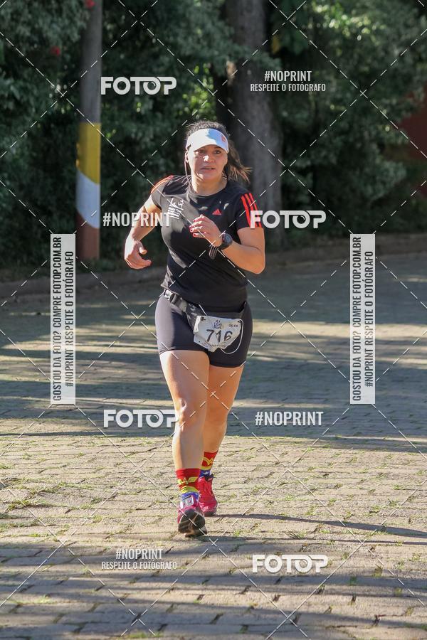 Buy your photos of the eventLight Run Avar on Fotop