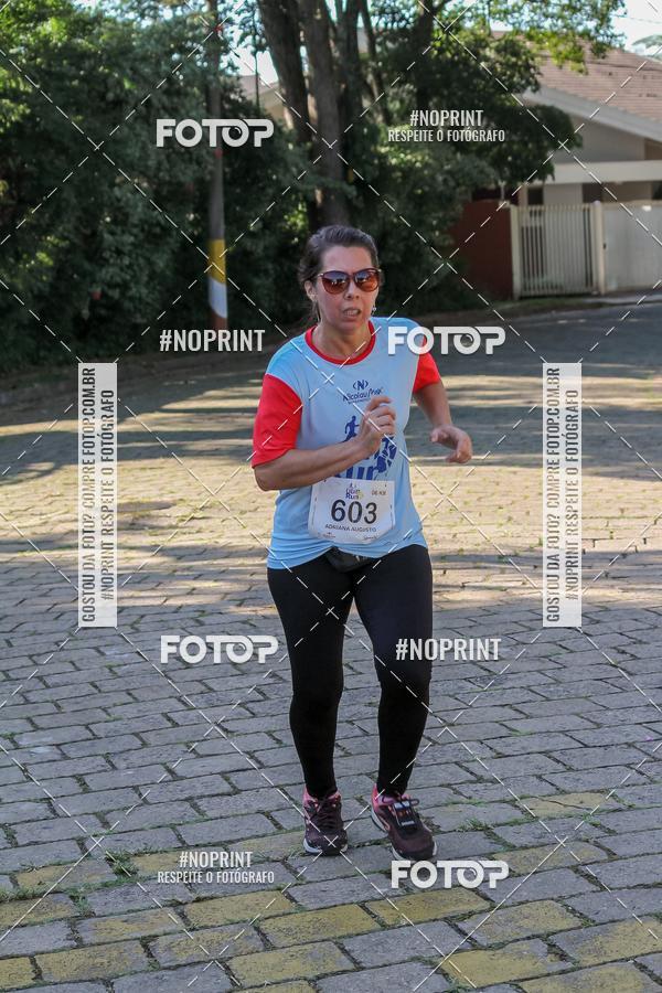 Buy your photos of the eventLight Run Avar on Fotop