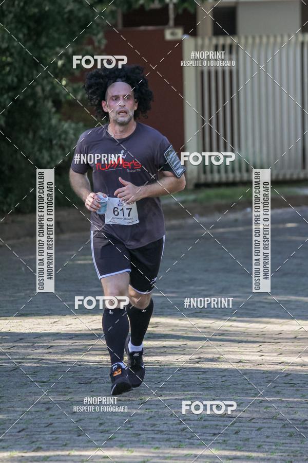 Buy your photos of the eventLight Run Avar on Fotop