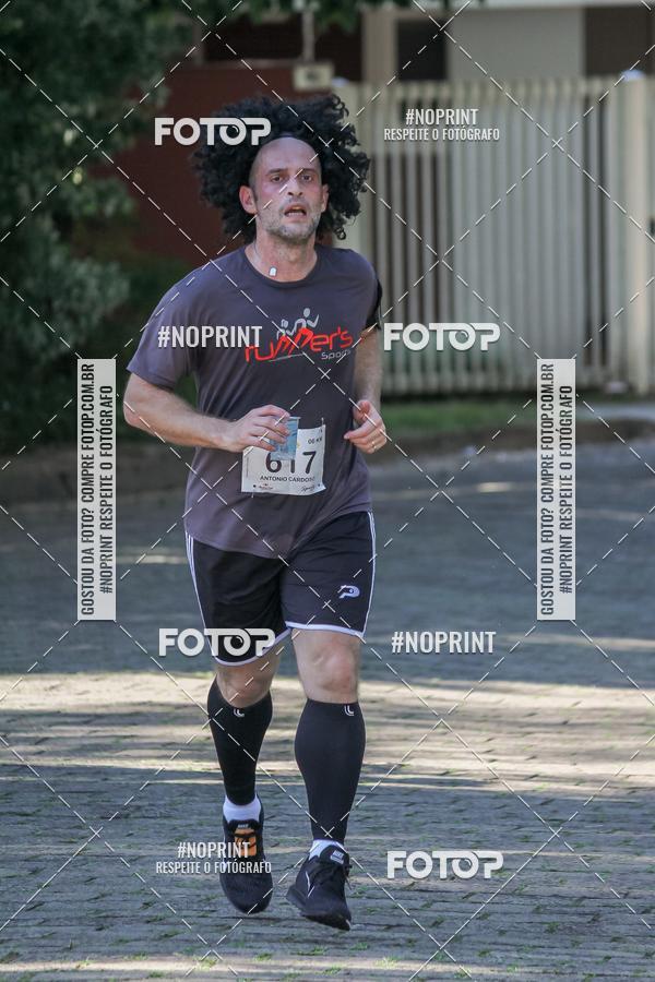 Buy your photos of the eventLight Run Avar on Fotop
