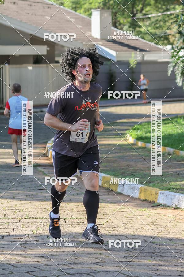 Buy your photos of the eventLight Run Avar on Fotop