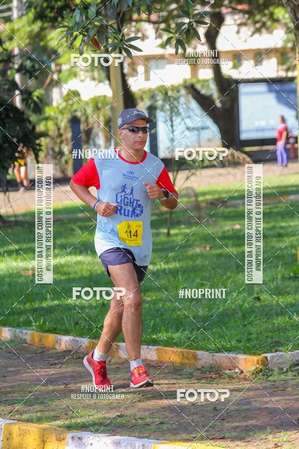 Buy your photos of the eventLight Run Avar on Fotop