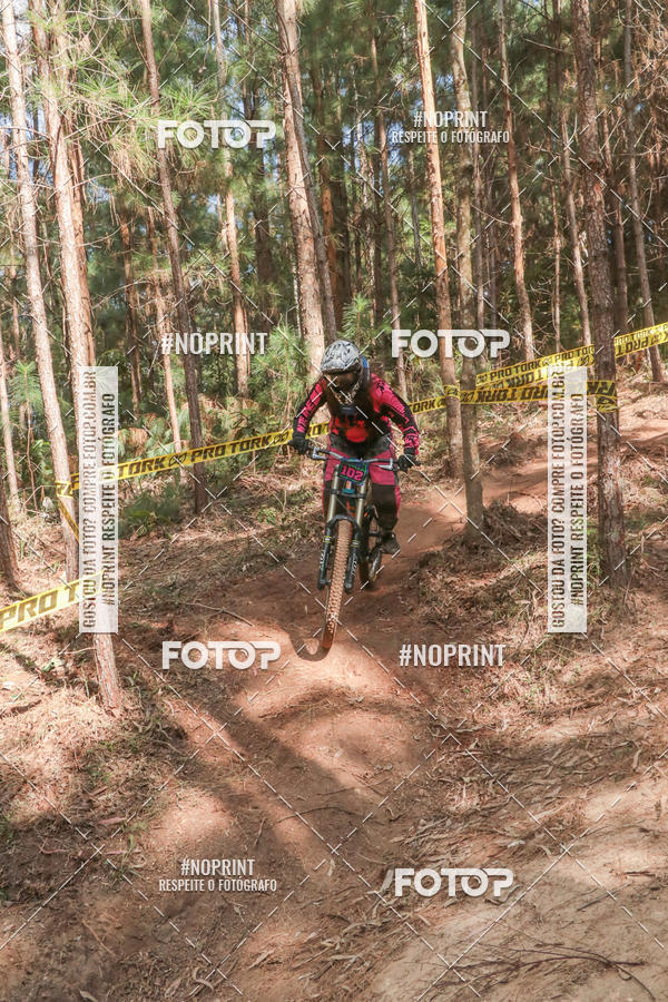 Buy your photos of the event2� Etapa - Campeonato Paranaense de Downhill - Desafio do Cristo on Fotop