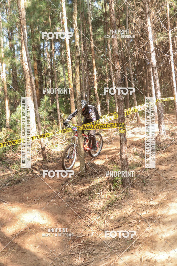 Buy your photos of the event2� Etapa - Campeonato Paranaense de Downhill - Desafio do Cristo on Fotop