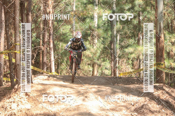 Compra tus fotos del evento2� Etapa - Campeonato Paranaense de Downhill - Desafio do Cristo En Fotop