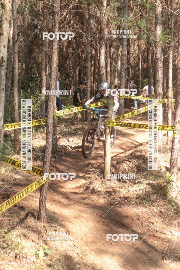Compra tus fotos del evento2� Etapa - Campeonato Paranaense de Downhill - Desafio do Cristo En Fotop