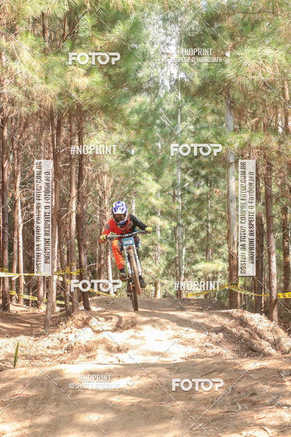 Acquista le foto dell'evento2� Etapa - Campeonato Paranaense de Downhill - Desafio do Cristo in Fotop