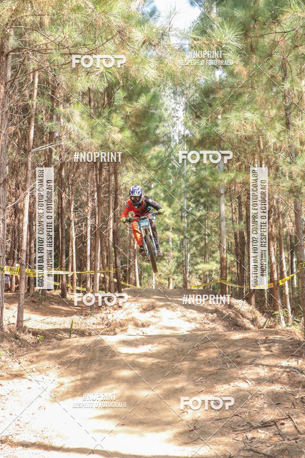 Acquista le foto dell'evento2� Etapa - Campeonato Paranaense de Downhill - Desafio do Cristo in Fotop