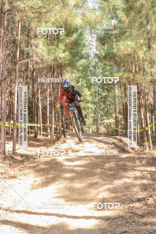 Acquista le foto dell'evento2� Etapa - Campeonato Paranaense de Downhill - Desafio do Cristo in Fotop