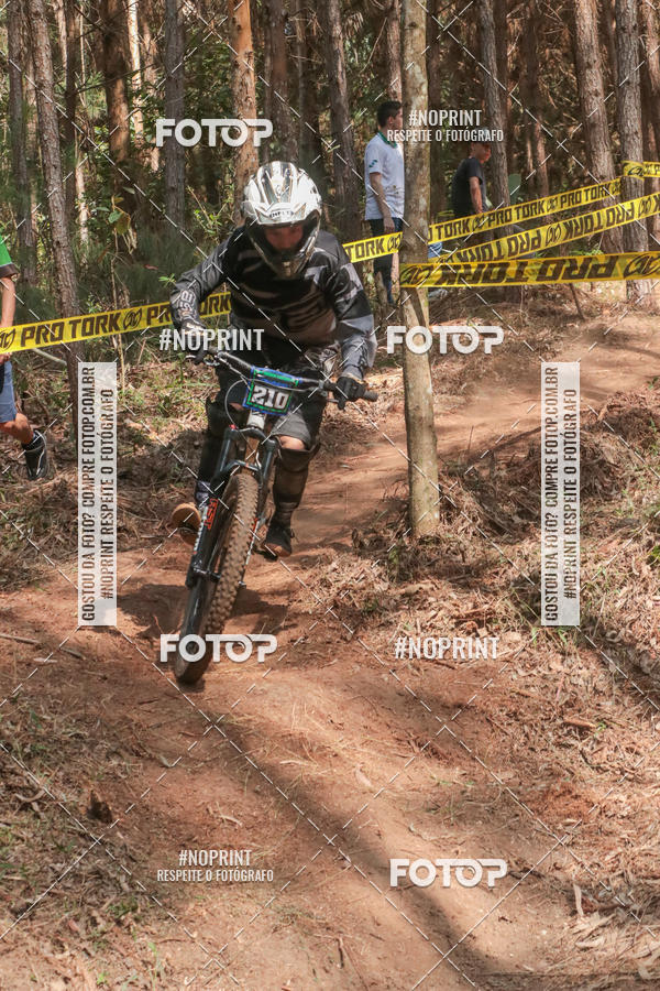 Acquista le foto dell'evento2� Etapa - Campeonato Paranaense de Downhill - Desafio do Cristo in Fotop