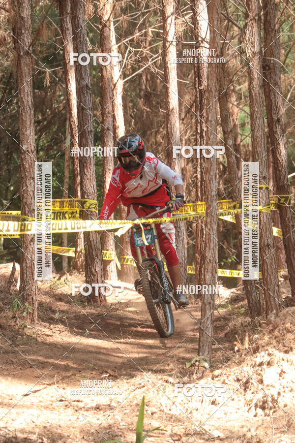 Acquista le foto dell'evento2� Etapa - Campeonato Paranaense de Downhill - Desafio do Cristo in Fotop