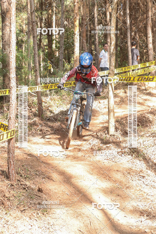 Acquista le foto dell'evento2� Etapa - Campeonato Paranaense de Downhill - Desafio do Cristo in Fotop