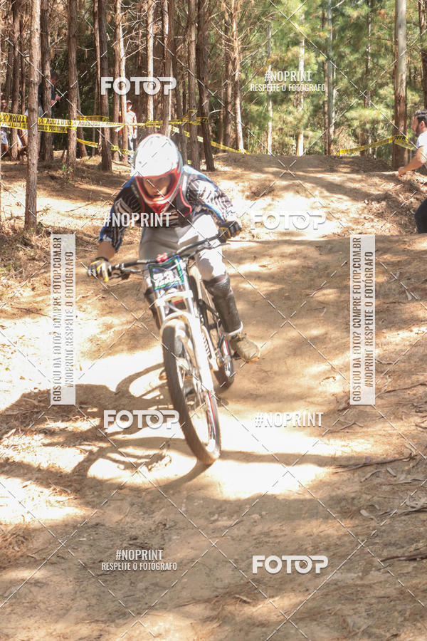 Acquista le foto dell'evento2� Etapa - Campeonato Paranaense de Downhill - Desafio do Cristo in Fotop