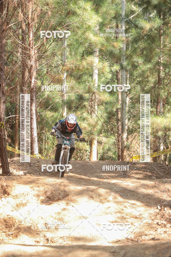 Acquista le foto dell'evento2� Etapa - Campeonato Paranaense de Downhill - Desafio do Cristo in Fotop