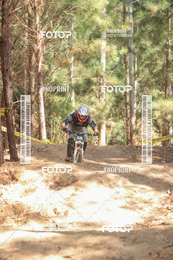 Acquista le foto dell'evento2� Etapa - Campeonato Paranaense de Downhill - Desafio do Cristo in Fotop