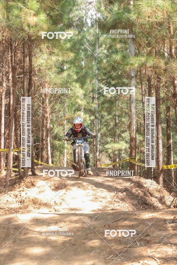Acquista le foto dell'evento2� Etapa - Campeonato Paranaense de Downhill - Desafio do Cristo in Fotop