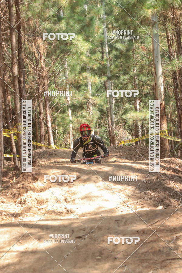 Acquista le foto dell'evento2� Etapa - Campeonato Paranaense de Downhill - Desafio do Cristo in Fotop