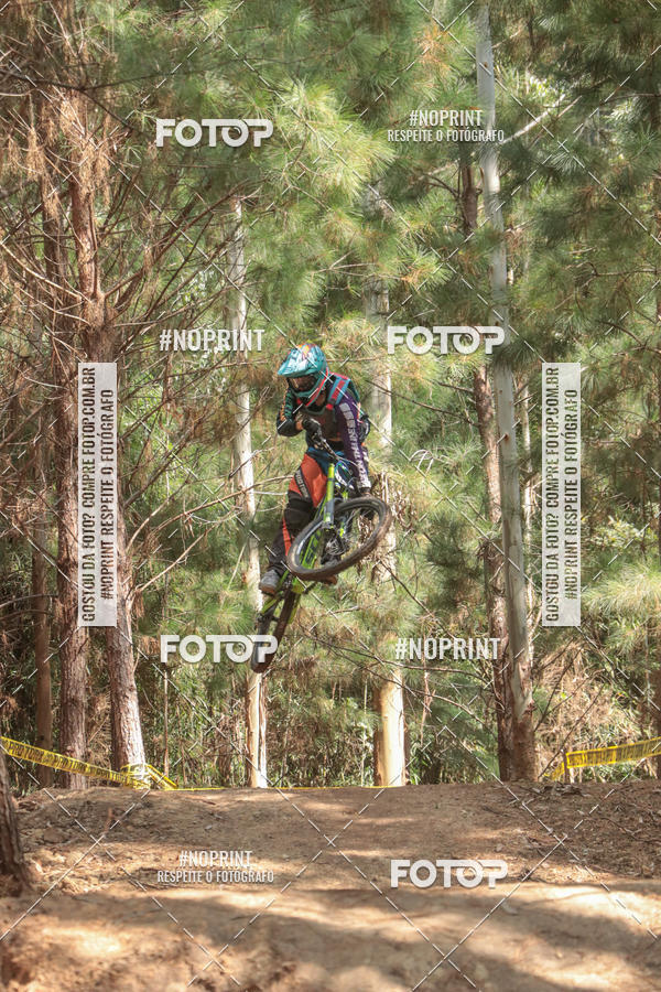 Acquista le foto dell'evento2� Etapa - Campeonato Paranaense de Downhill - Desafio do Cristo in Fotop