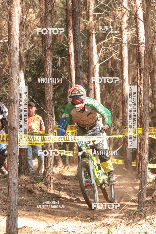 Buy your photos of the event2� Etapa - Campeonato Paranaense de Downhill - Desafio do Cristo on Fotop
