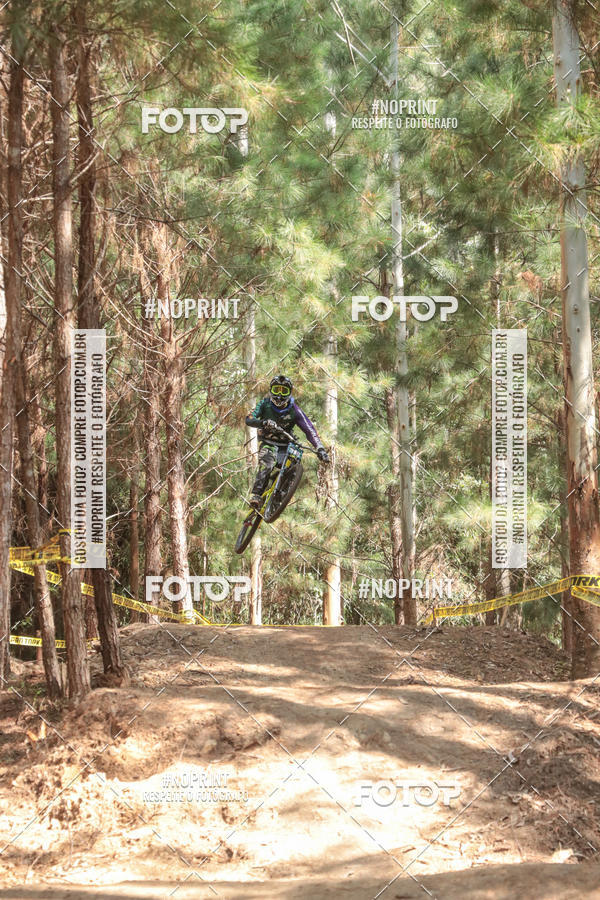 Buy your photos of the event2� Etapa - Campeonato Paranaense de Downhill - Desafio do Cristo on Fotop