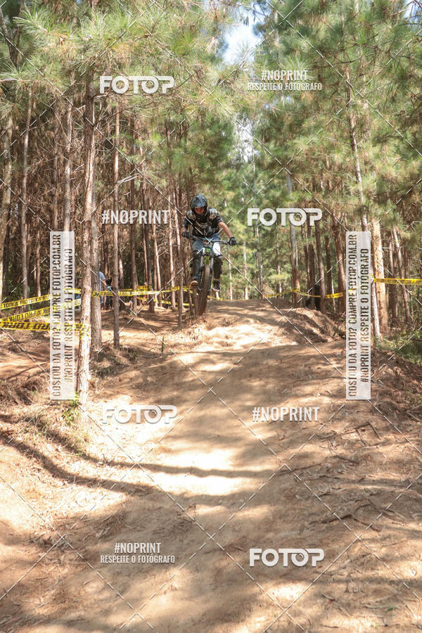 Buy your photos of the event2� Etapa - Campeonato Paranaense de Downhill - Desafio do Cristo on Fotop