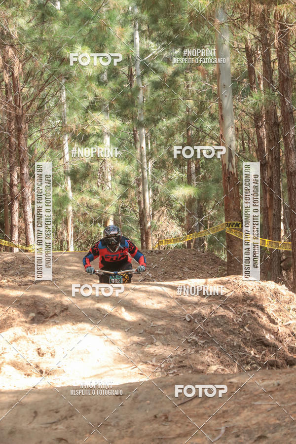 Buy your photos of the event2� Etapa - Campeonato Paranaense de Downhill - Desafio do Cristo on Fotop