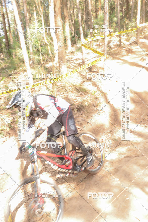 Acquista le foto dell'evento2� Etapa - Campeonato Paranaense de Downhill - Desafio do Cristo in Fotop