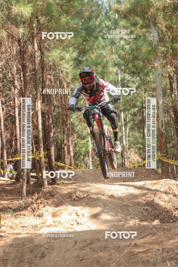 Acquista le foto dell'evento2� Etapa - Campeonato Paranaense de Downhill - Desafio do Cristo in Fotop